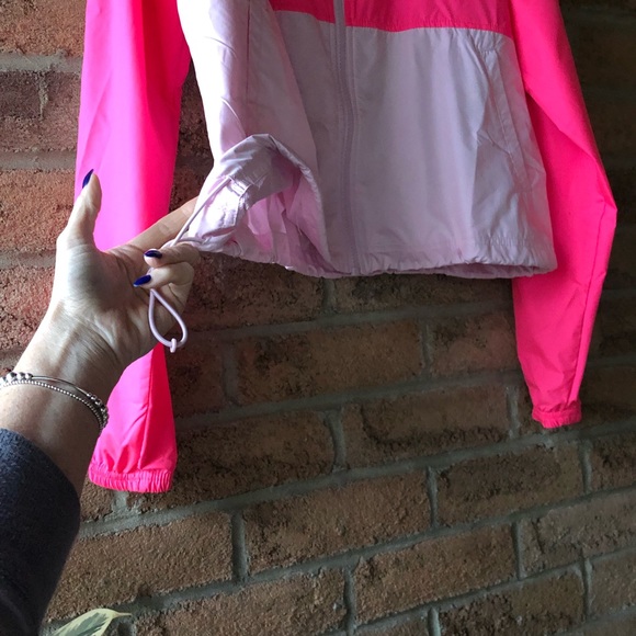 NIKE | Neon pink, light pink & white lightweight hooded oversized fall jacket - Picture 8 of 11